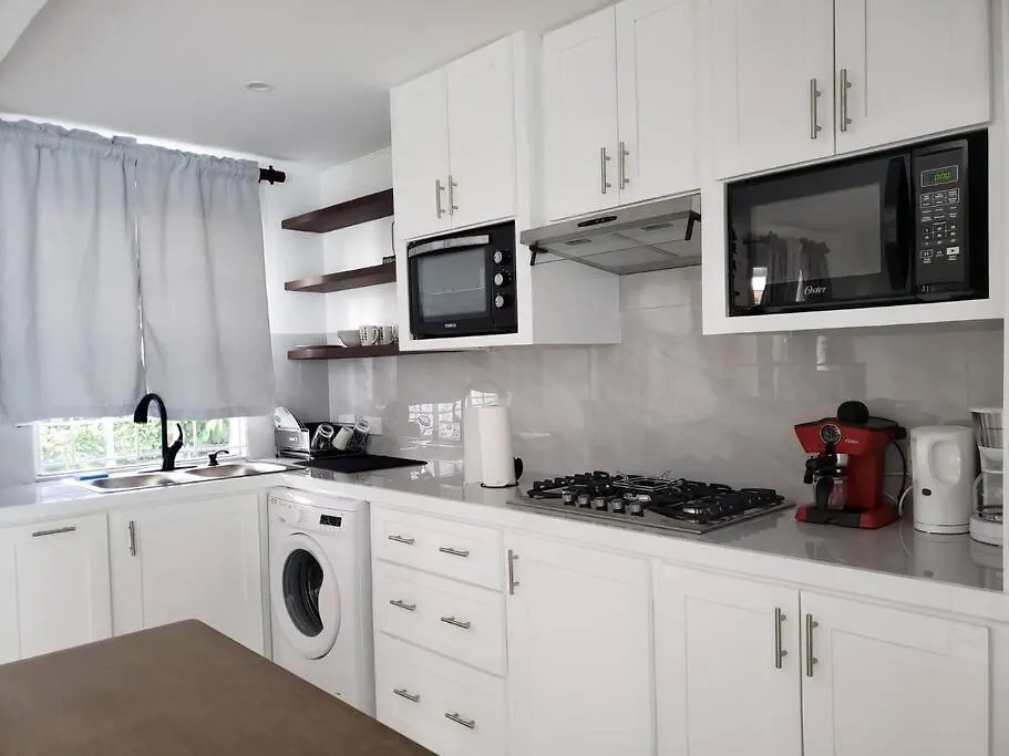 Апартаменты La Casita Azul Кастри